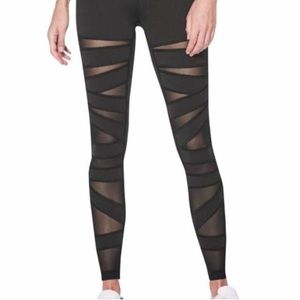 Lululemon mesh wunder under pant in green